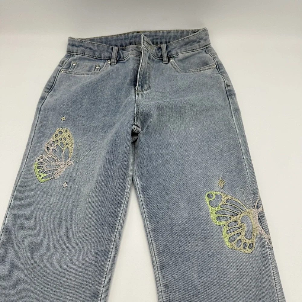 Girls Denim Pants Butterfly Embroidered Size 10 Cuffed Straight Leg Light‎ Wash